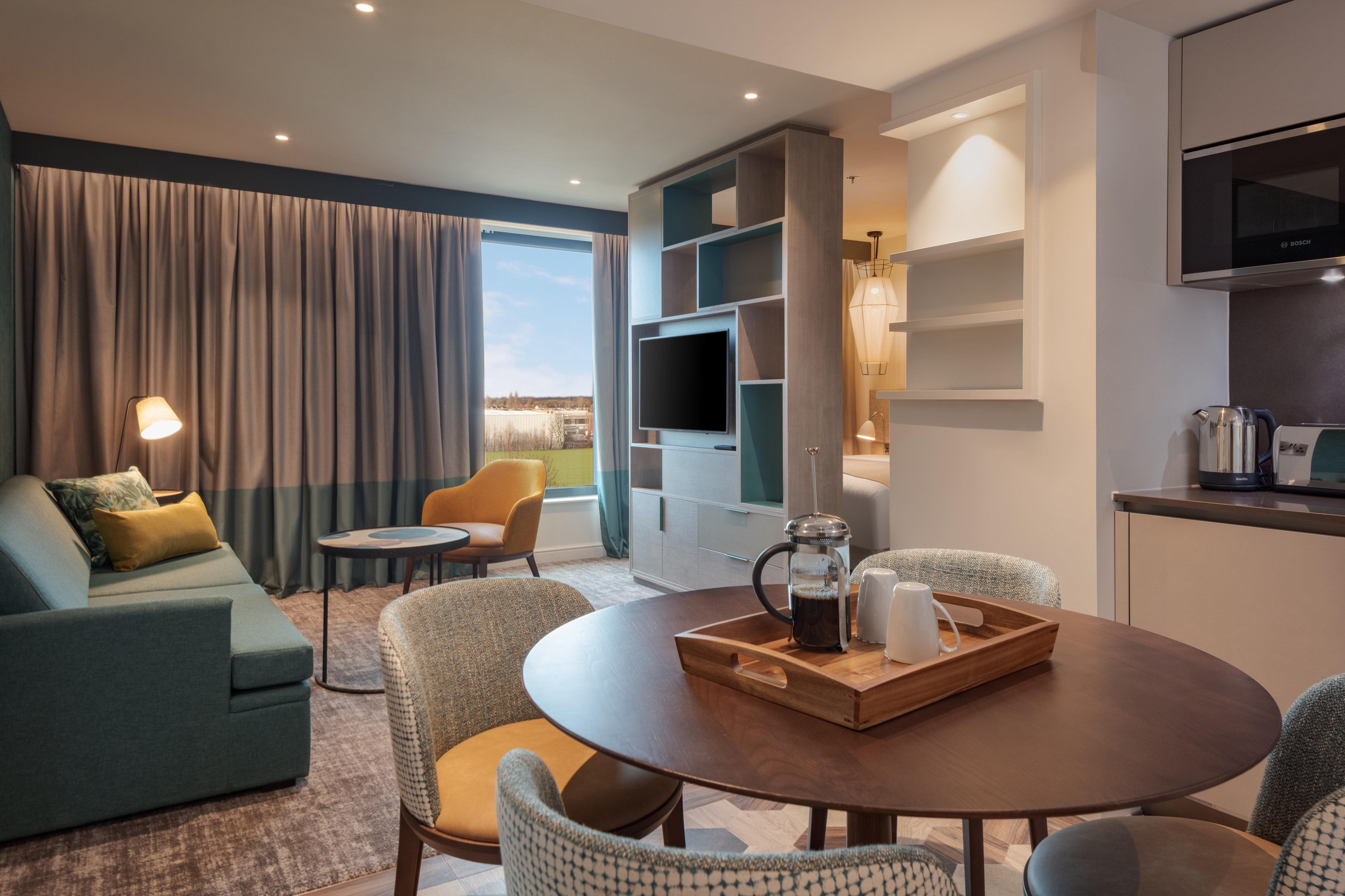 Staybridge London Heathrow - Bath Road, An Ihg 4*
