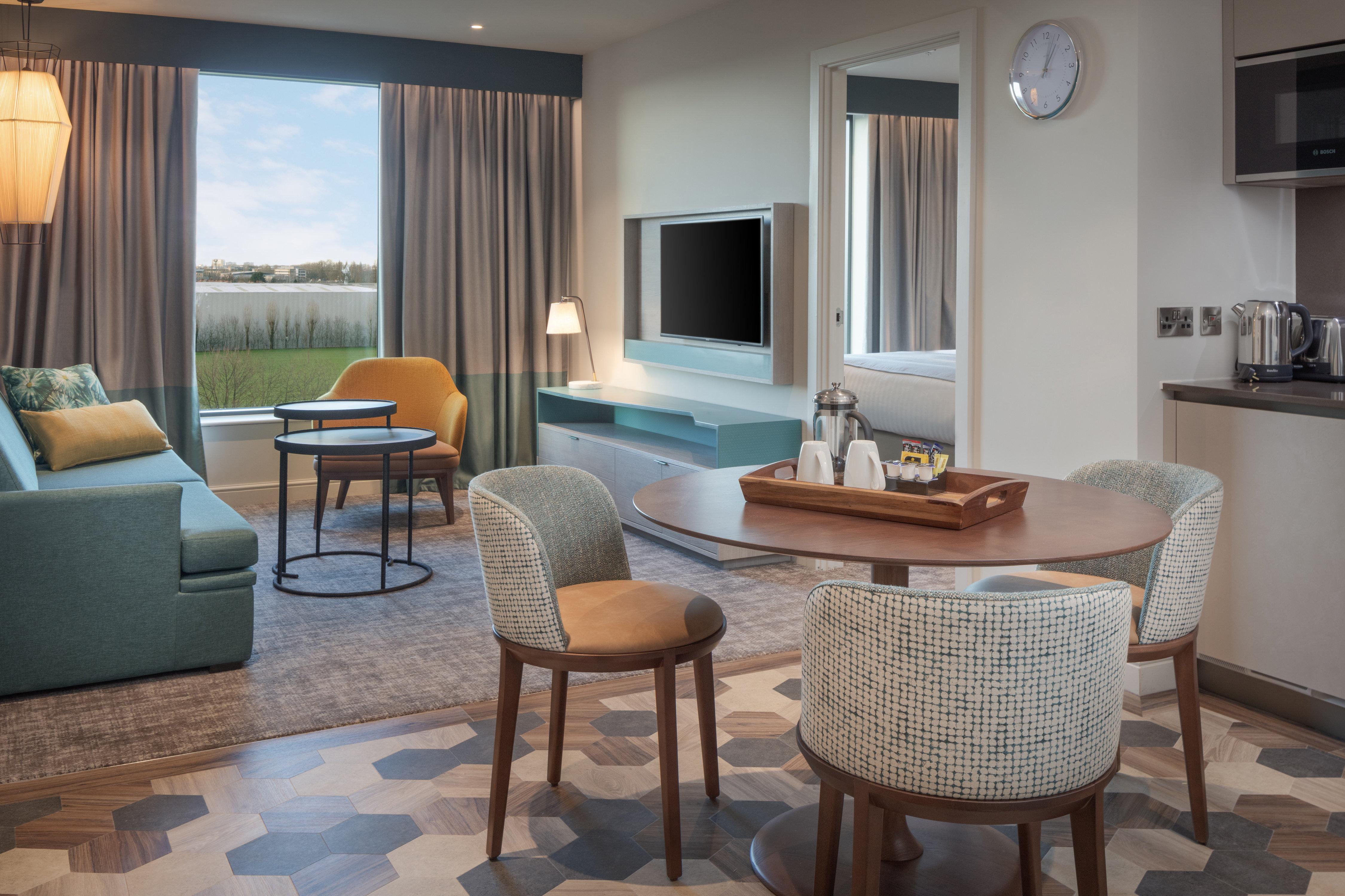 Staybridge London Heathrow - Bath Road, An Ihg Hotel